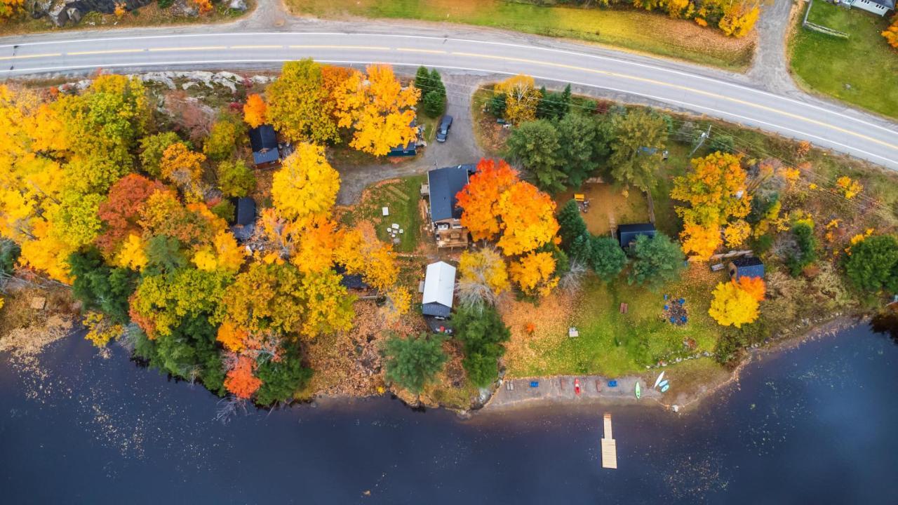 Отель Muskoka Escape Порт-Карлинг Экстерьер фото