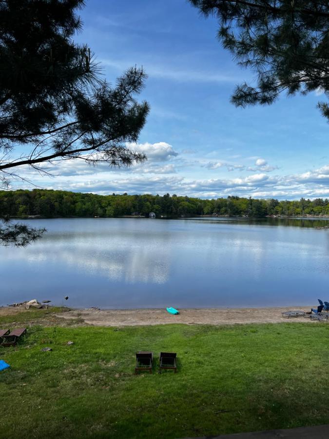 Отель Muskoka Escape Порт-Карлинг Экстерьер фото