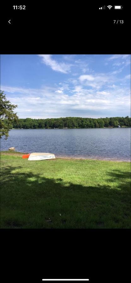 Отель Muskoka Escape Порт-Карлинг Экстерьер фото